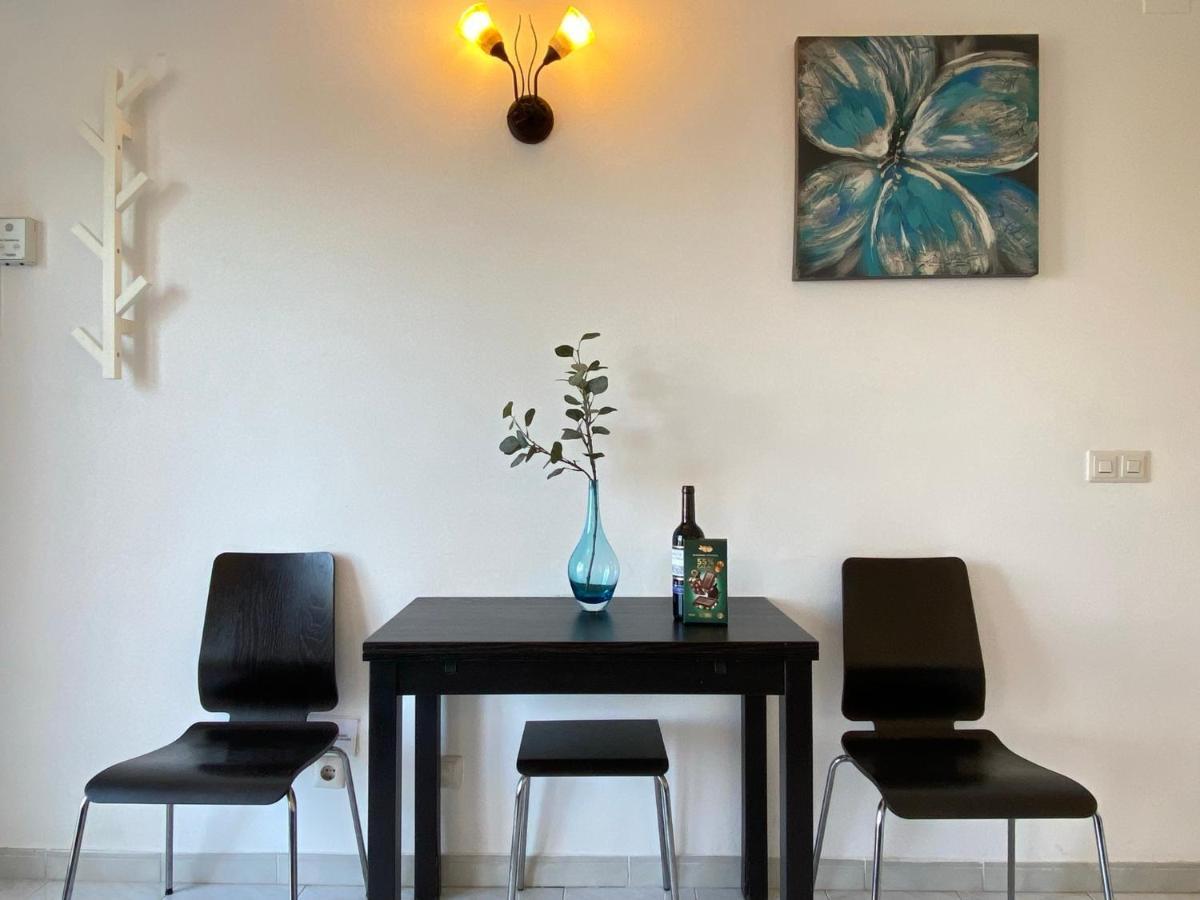 Paraiso Blanco 16A Apartments Casasol نيرخا المظهر الخارجي الصورة