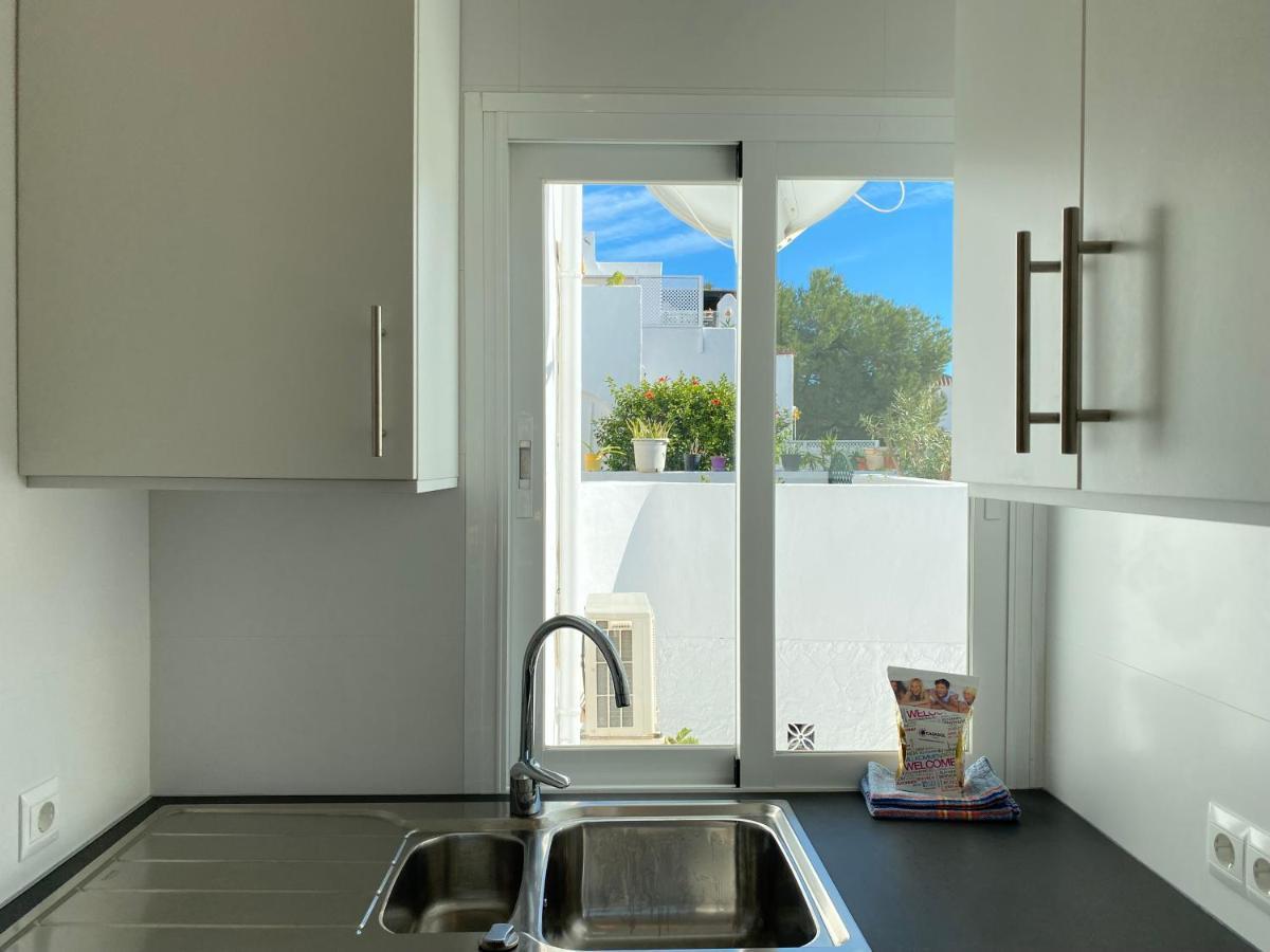 Paraiso Blanco 16A Apartments Casasol نيرخا المظهر الخارجي الصورة